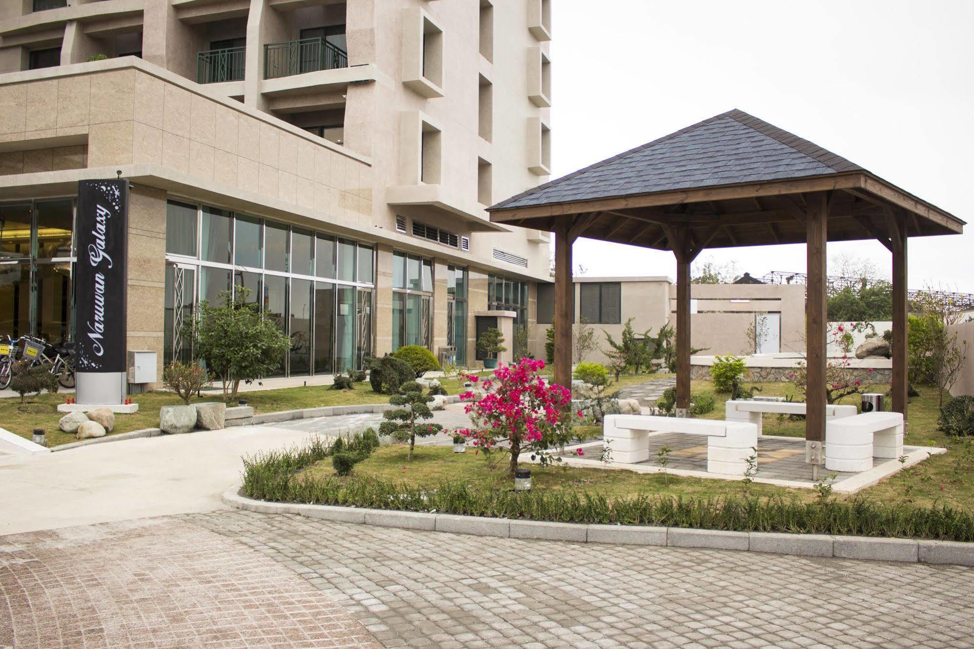 Naruwan Galaxy Hotel T'ai-tung Exterior foto