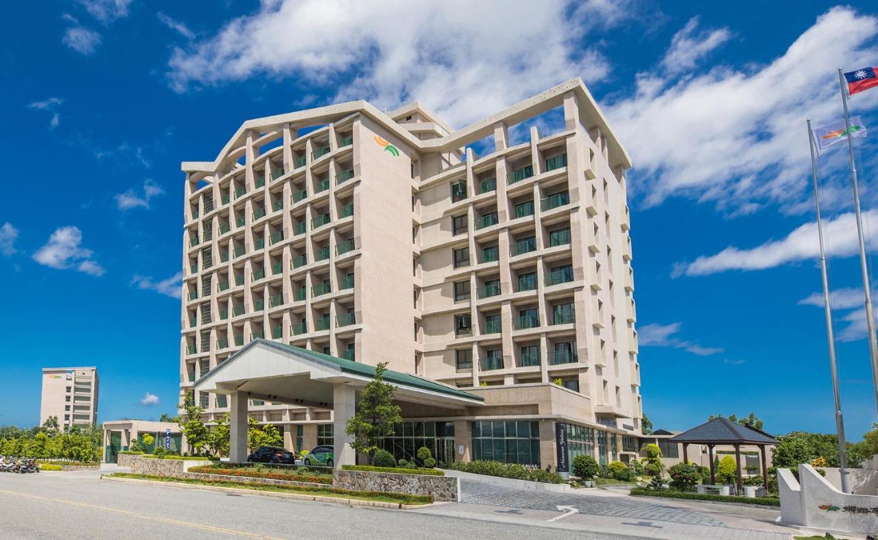 Naruwan Galaxy Hotel T'ai-tung Exterior foto